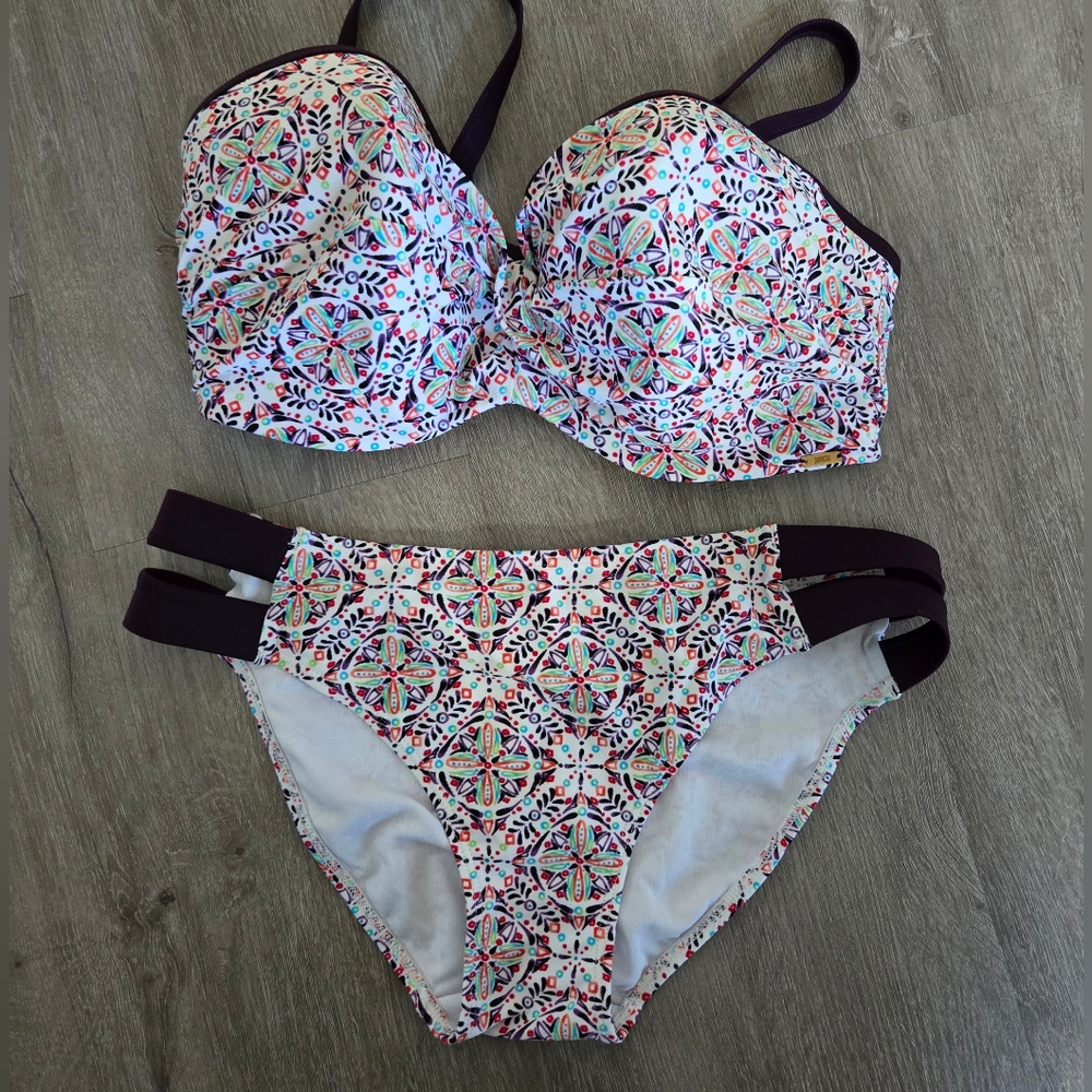 Nina Bandeau Bikini Swim Top Aubergine/Multi 32F